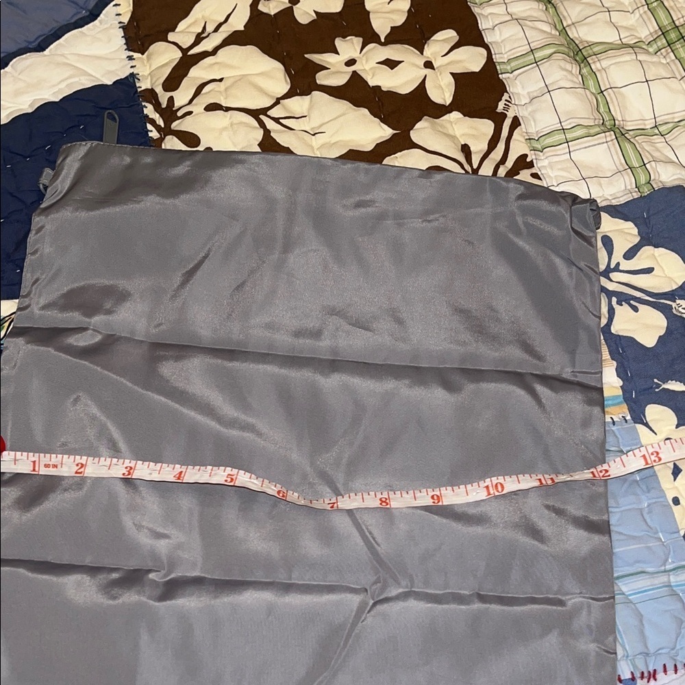 Dagne Dover Zip Shut w/ side grommet Charcoal Grey Dust /Storage Bag OS - Picture 6 of 9